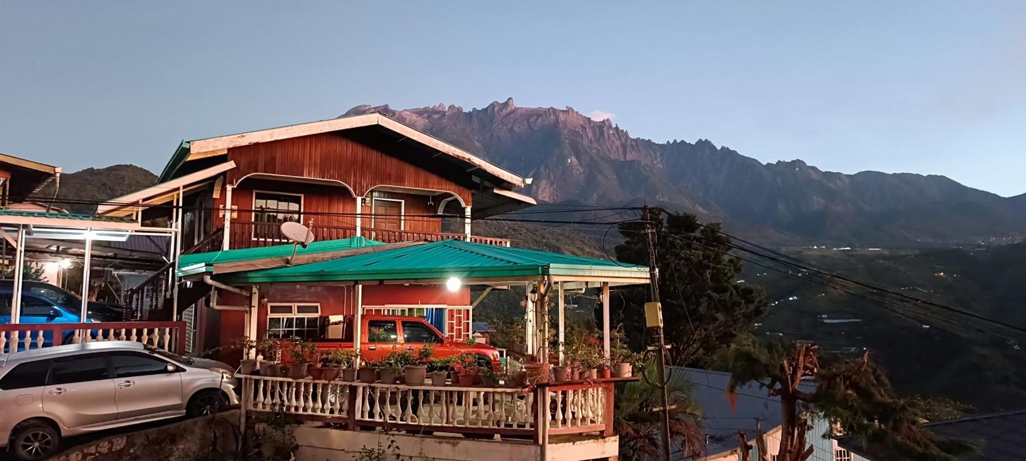 Almeera Homestay Kampong Kundassan Buitenkant foto