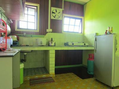 Almeera Homestay Kampong Kundassan Buitenkant foto